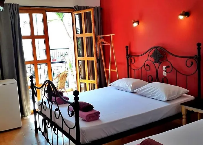 Evans Skiathos